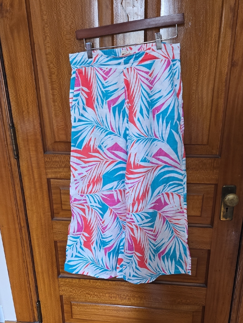 Cynthia Rowley Wide-Leg Tropical Palm Print Pants - Blue, Pink, Coral on White